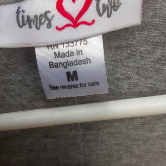 🆕️ Maternity Bundle with a added Tank top - Picture 6 of 11